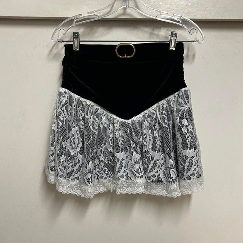 Serpenti Apparel The Fancy Skirt